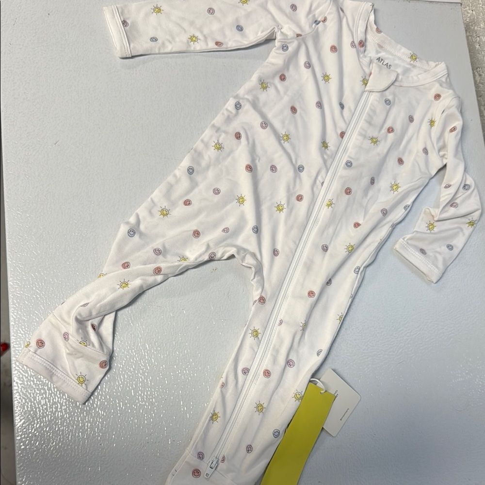 White Baby Onesie with Sun Smiley Colorful Print - Super Soft - BRAND NEW 6-12 M